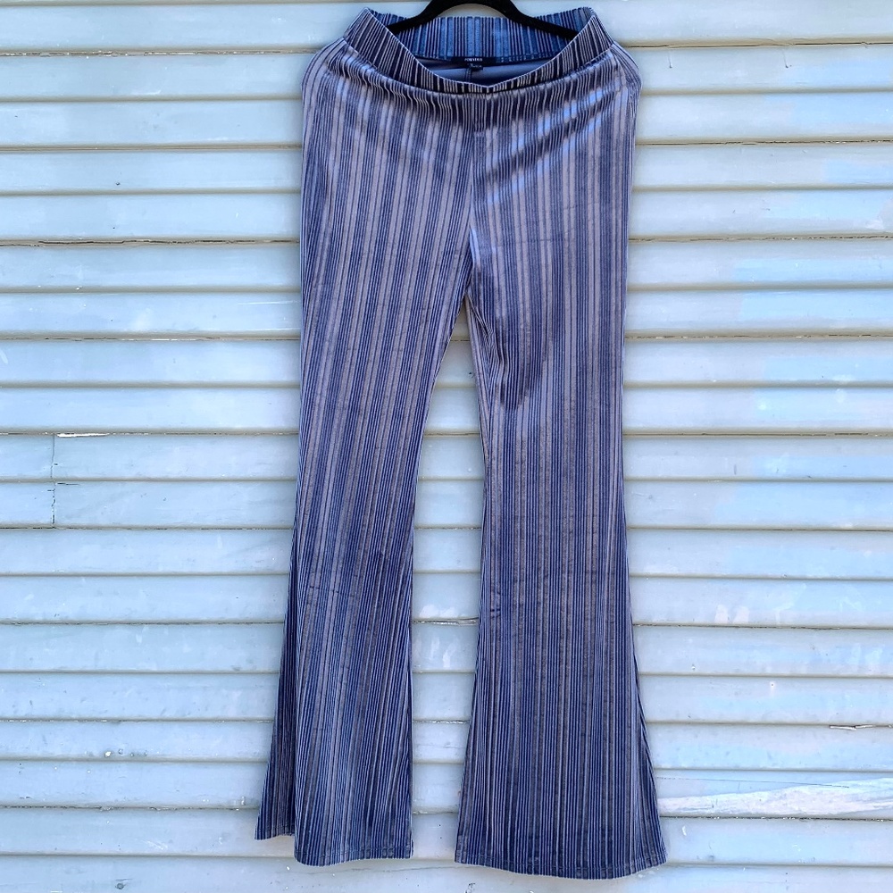 Cut Velvet Striped 70s Bellbottom Flare Pants Sz L